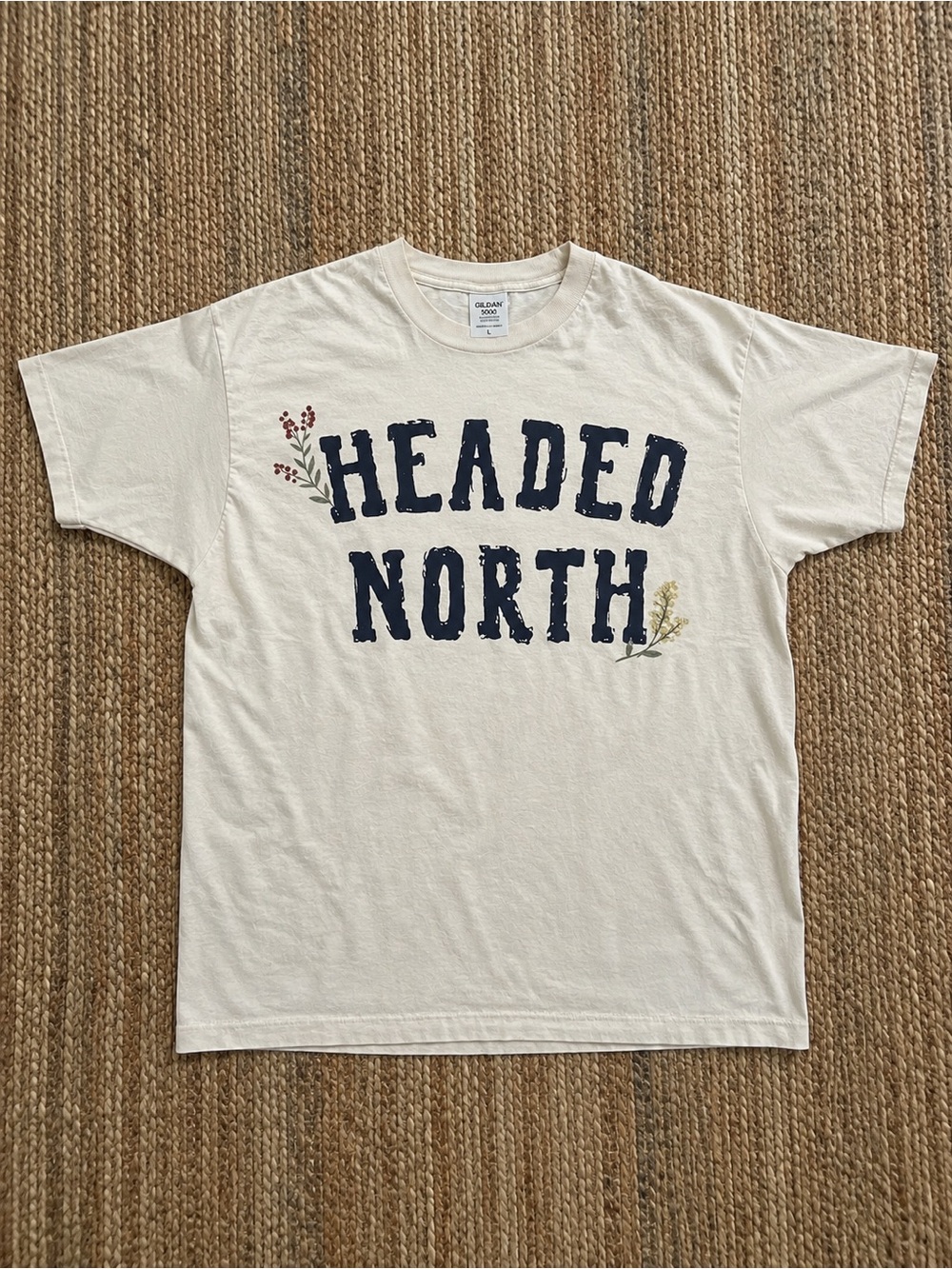 Cream Tee with Navy "HEADED NORTH" Print T-shirt